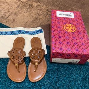 Tory Burch Miller Sandal; Size 7, Vintage Vachetta